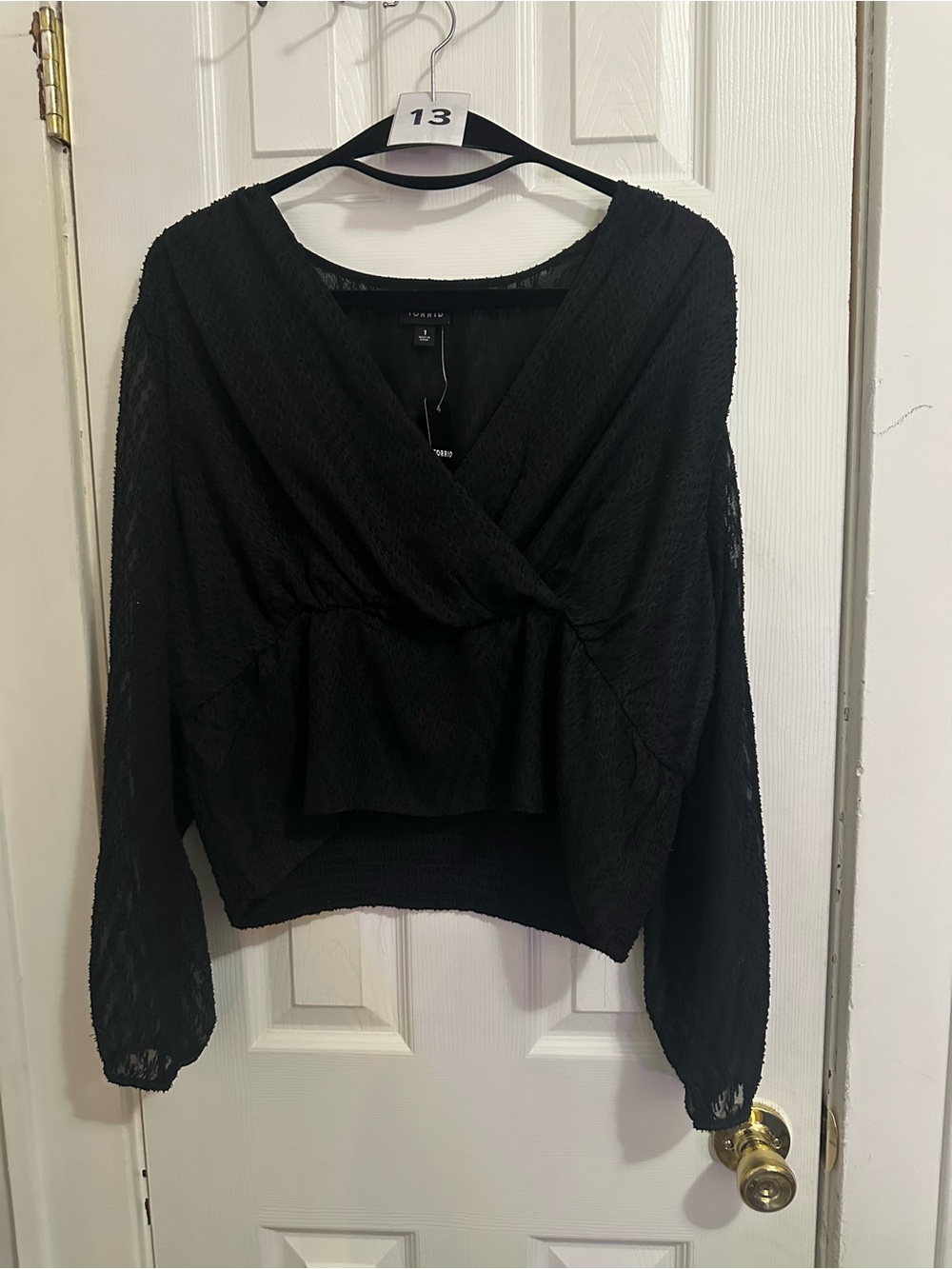 Torrid NWT Zig Zag Surplice Crop Blouse Size 1